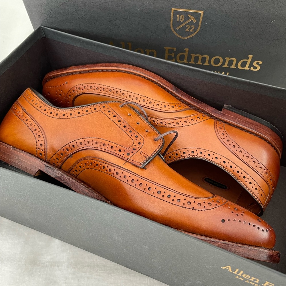 Allen Edmonds - Premium Wingtip - Size: 10.5